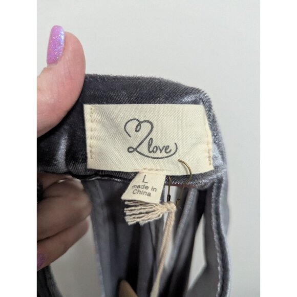 New Love Gray Velvet Halter Top Twist Short Back Zip Romper Women's Size Large - Picture 2 of 7